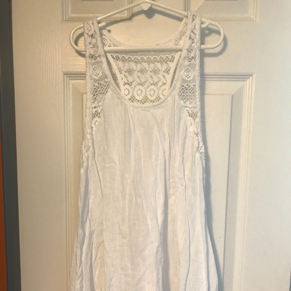 White lace tank top